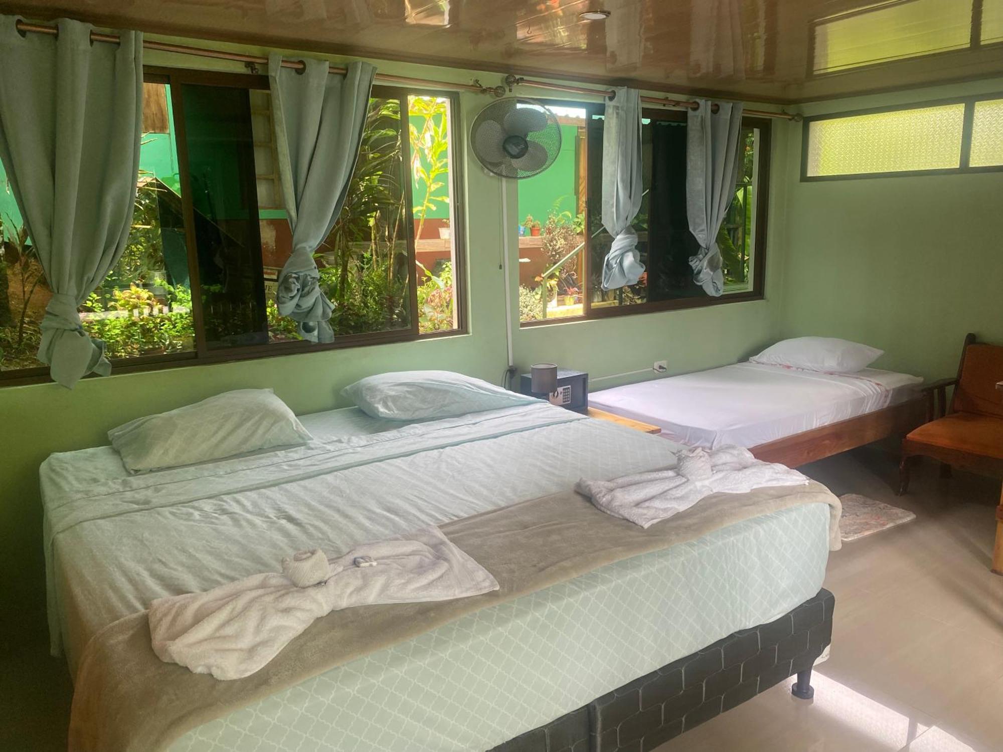 Casa Horizontes Corcovado Bed & Breakfast Drake Bay Exterior photo